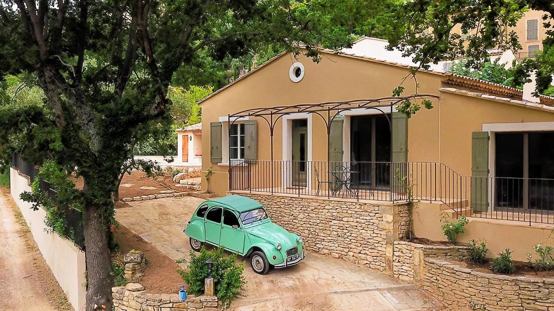 Nyaraló La Boheme A Lacoste Franciaország